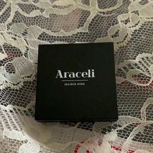 Araceli Eyeshadow Single - Tequila -